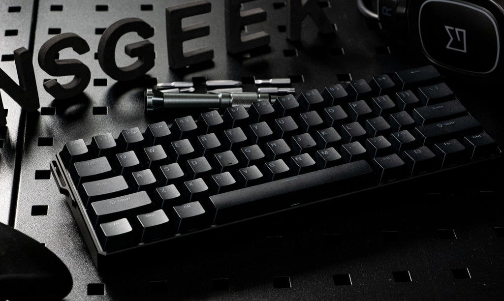 60% Magnetic Switch Gaming Keyboard with Rapid Trigger & 8K ARGB